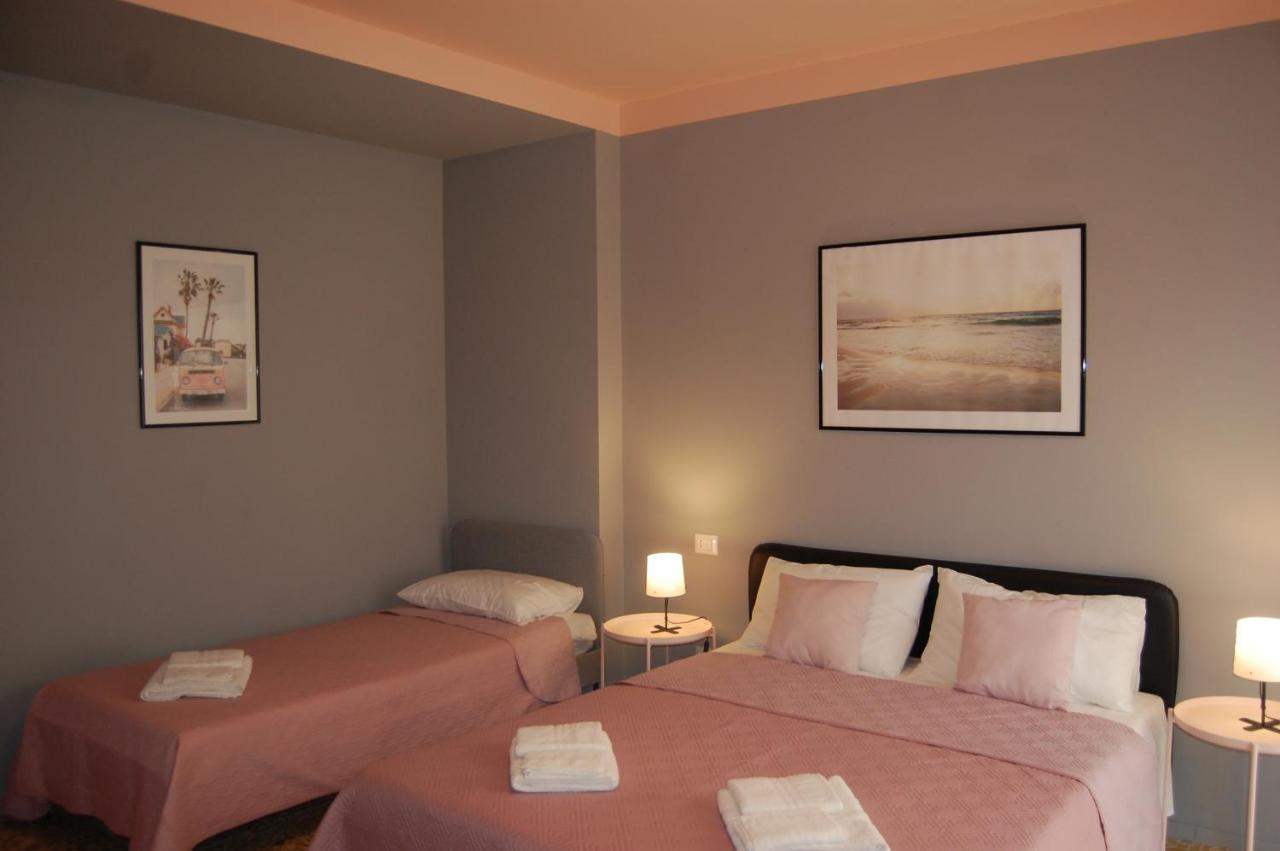 シラクーサ Dimora 81 Bed & Breakfast エクステリア 写真