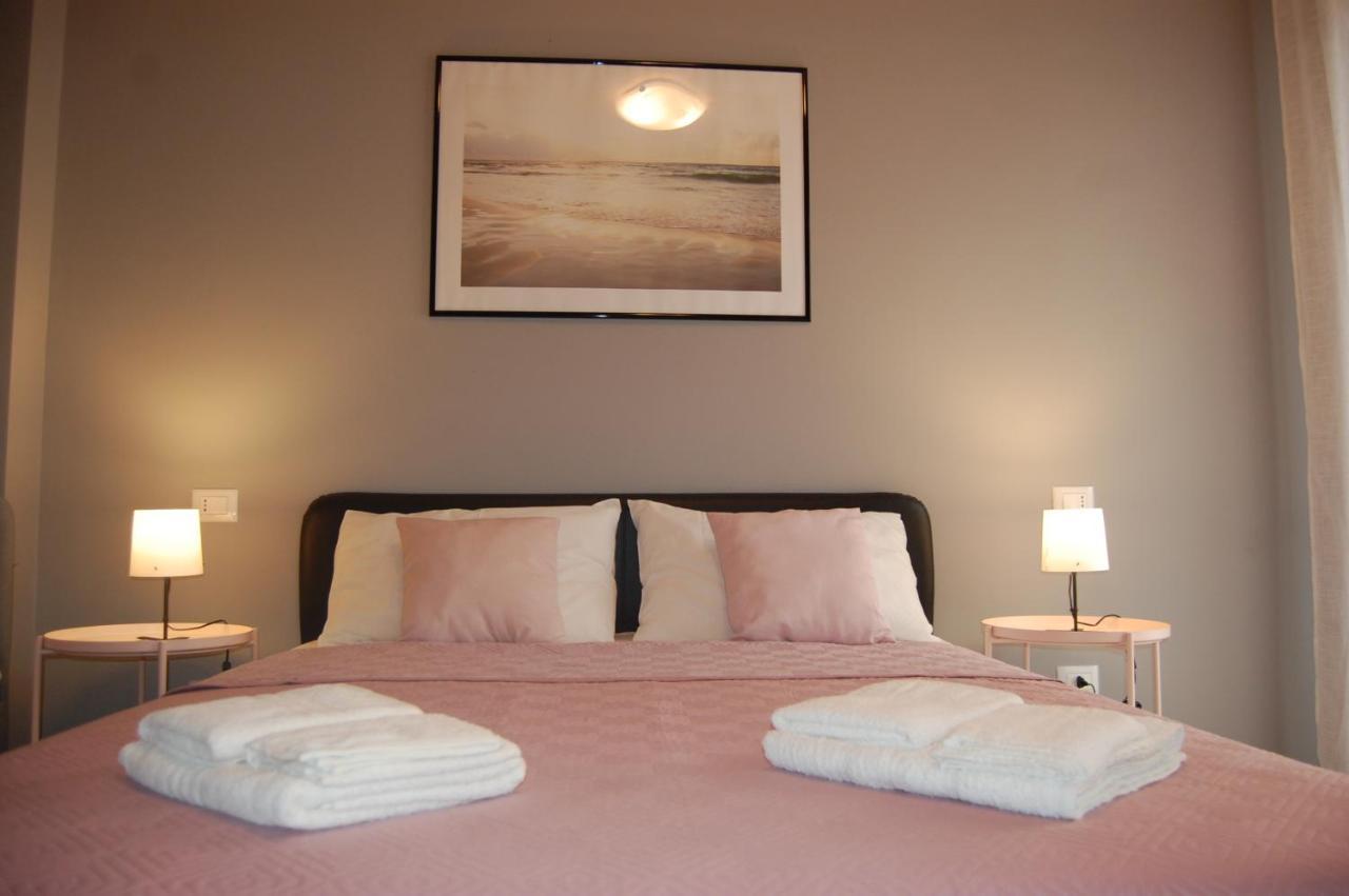 シラクーサ Dimora 81 Bed & Breakfast エクステリア 写真